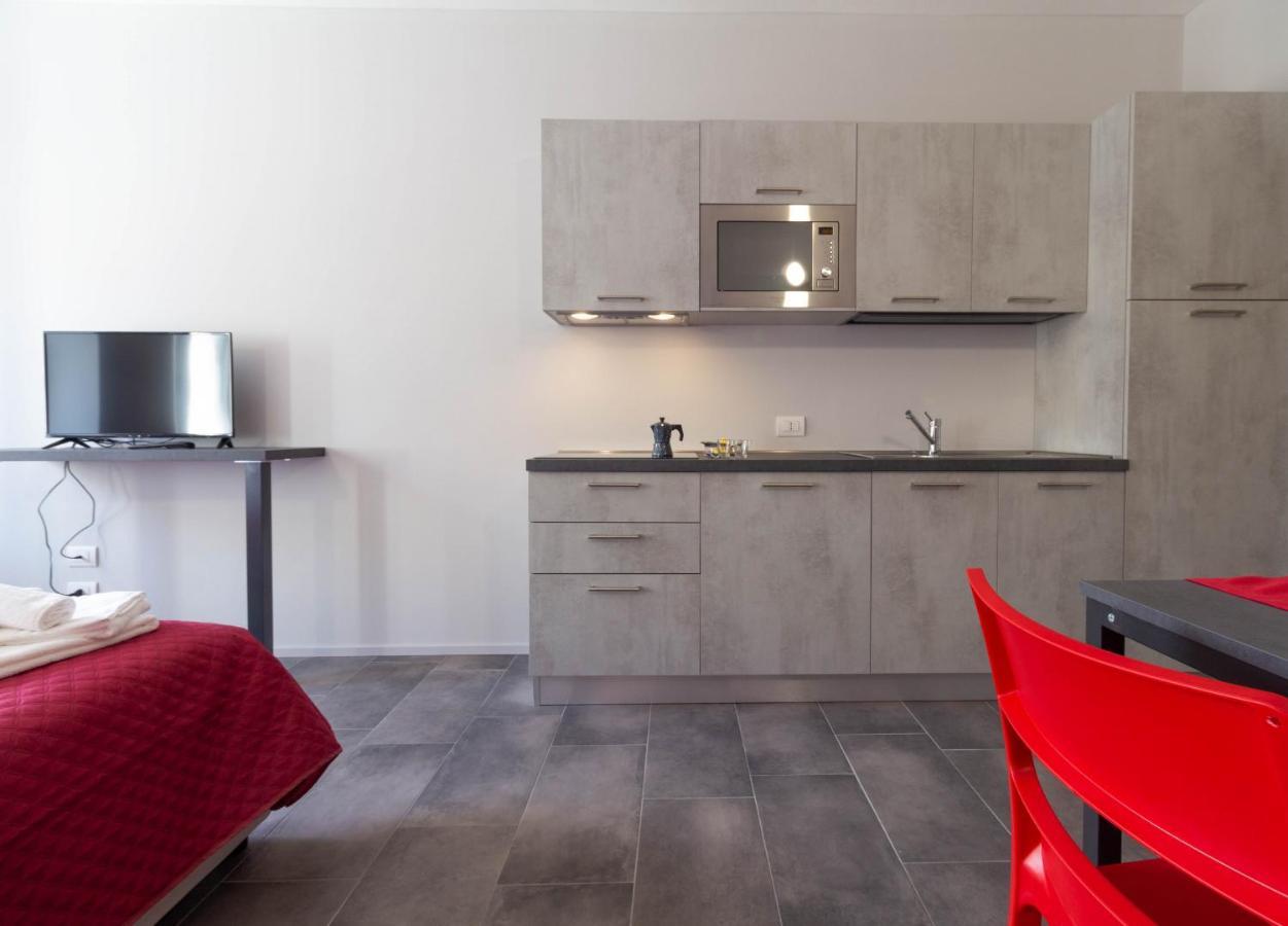 Appartamento Papavero - Affitti Brevi Italia Lecco Buitenkant foto