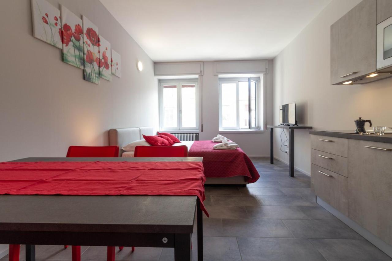 Appartamento Papavero - Affitti Brevi Italia Lecco Buitenkant foto