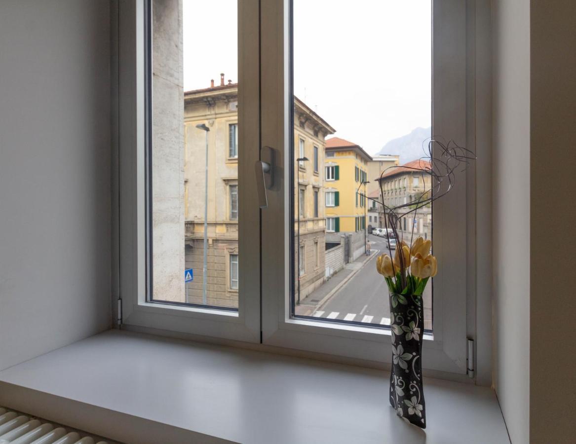 Appartamento Papavero - Affitti Brevi Italia Lecco Buitenkant foto